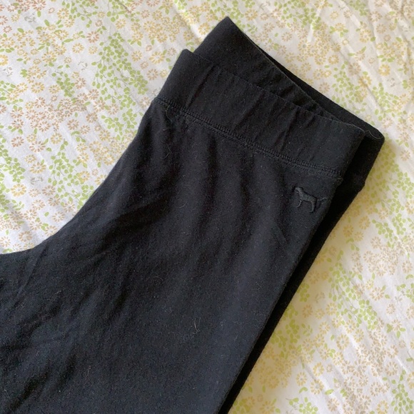 Pink Victoria Secret black leggings - Picture 1 of 3